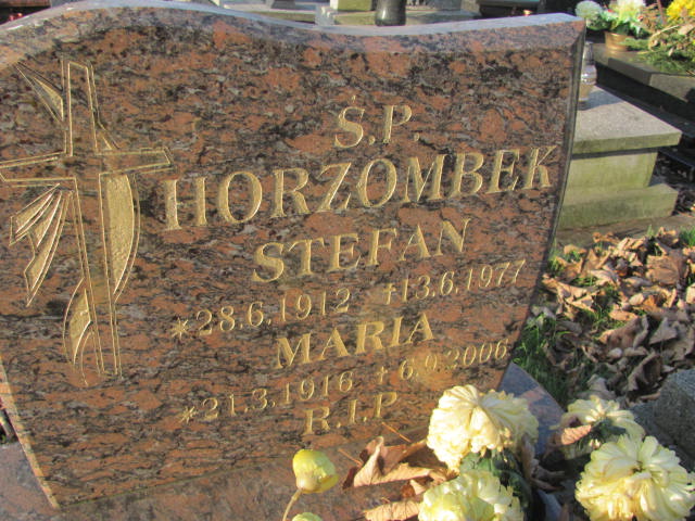 Grób Maria Horzombek