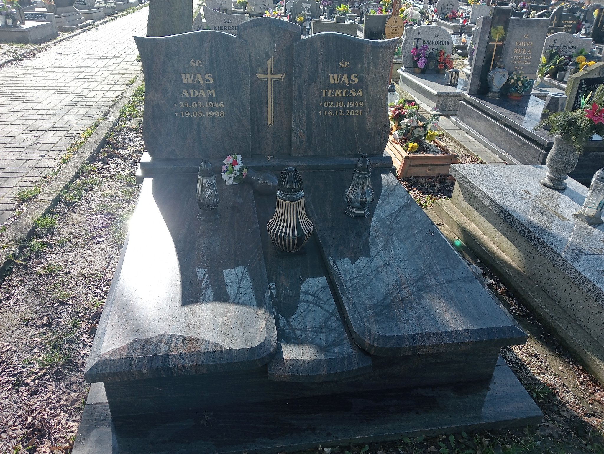 Teresa Wąs 1949 Świętochłowice (Chropaczów) - Grobonet - Wyszukiwarka osób pochowanych